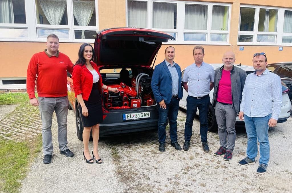 Projekt – Hilti stroje pre školy
