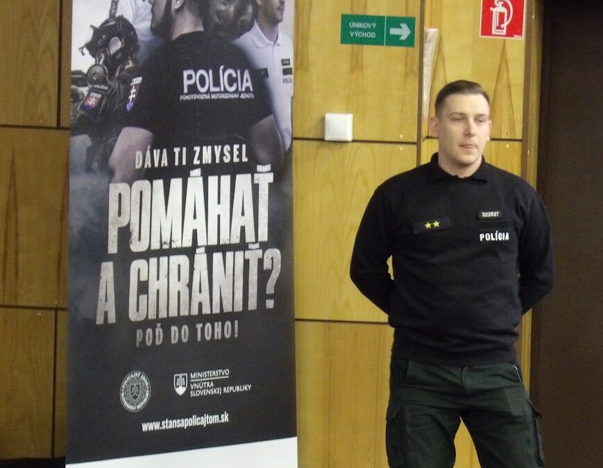 Prednáška príslušníkov Policajného zboru Slovenskej republiky
